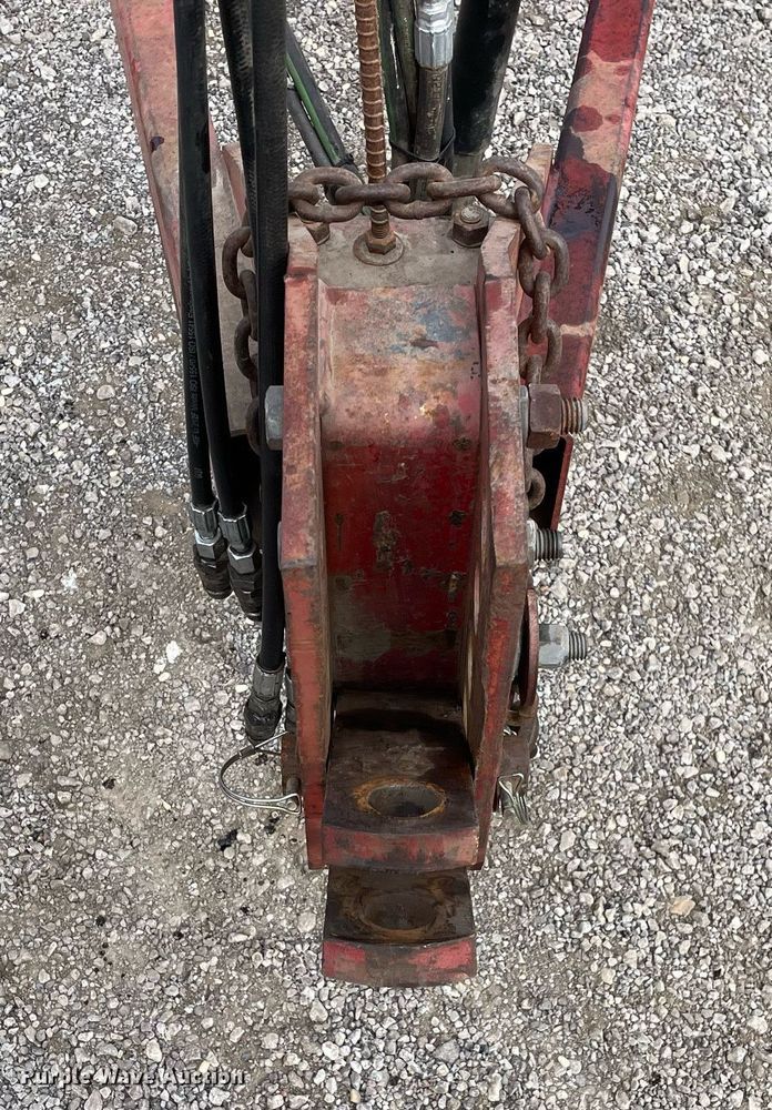 image for item DS5454 International Harvester 4600 field cultivator