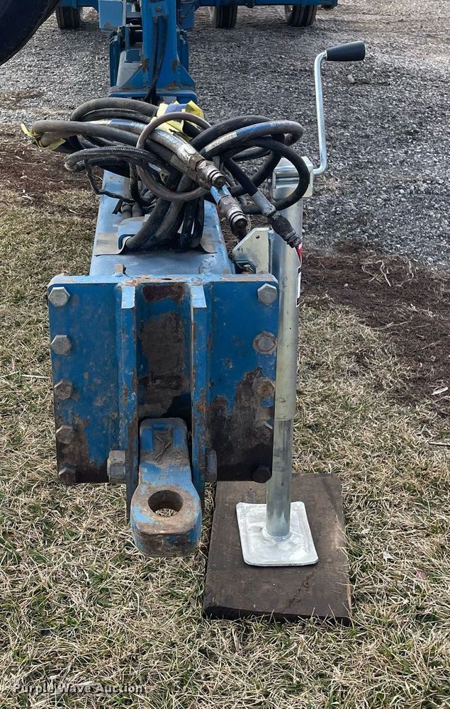 image for item DS5455 Kinze  3600 split row no-till planter