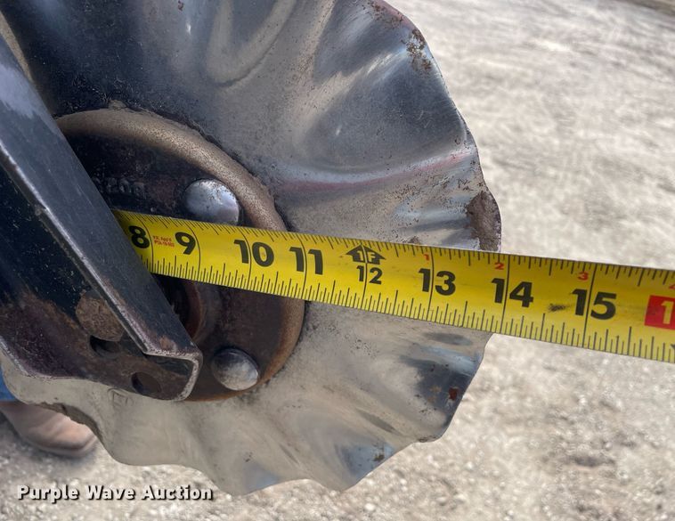 image for item DS5455 Kinze  3600 split row no-till planter