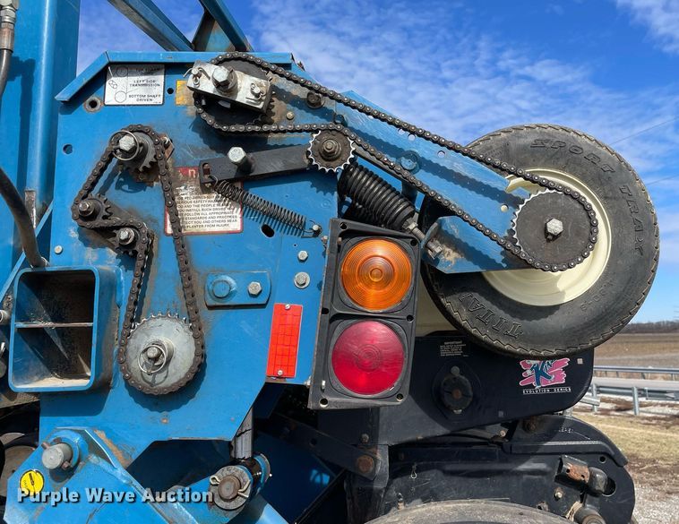 image for item DS5455 Kinze  3600 split row no-till planter