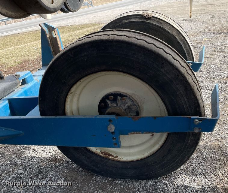 image for item DS5455 Kinze  3600 split row no-till planter