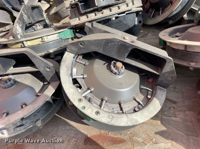 image for item DS5455 Kinze  3600 split row no-till planter