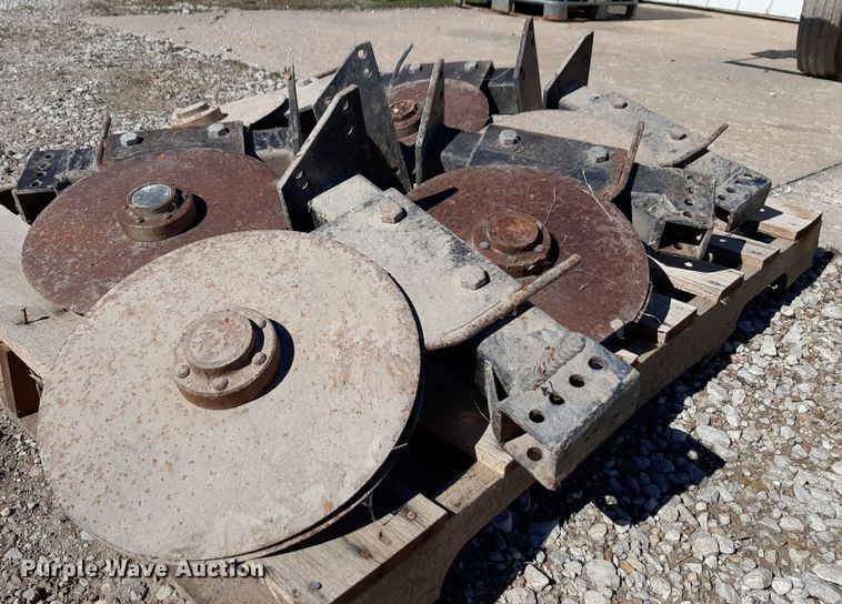 image for item DV9817 John Deere 7200 planter