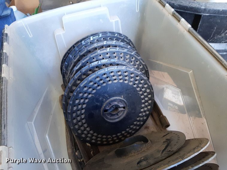 image for item DV9817 John Deere 7200 planter