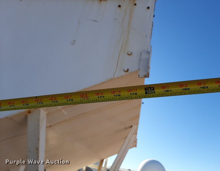 image for item DV9819 Fertilizer delivery bed