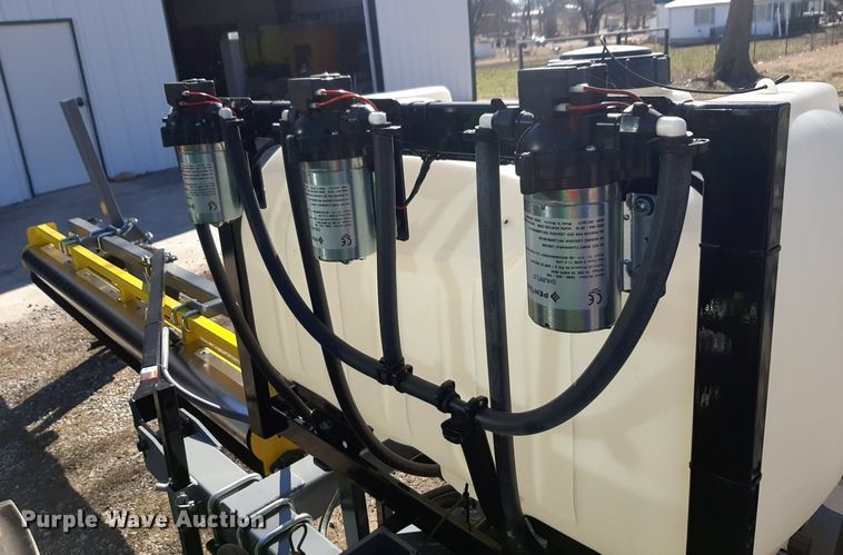 image for item DV9821 2021 Grassworks weed wiper