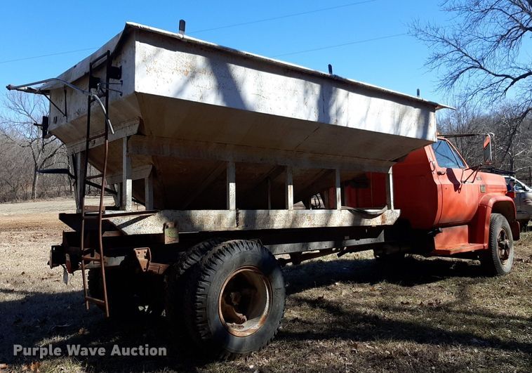 image for item DV9824 1976 Chevrolet C65 grain truck