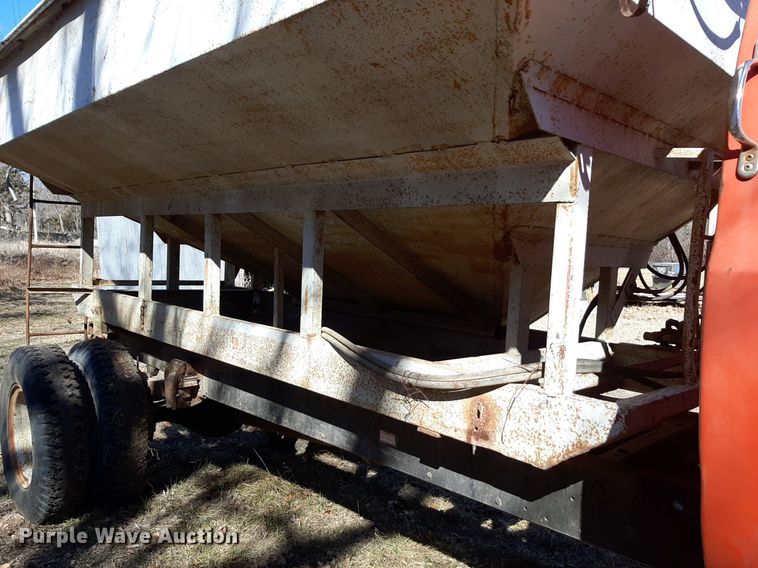 image for item DV9824 1976 Chevrolet C65 grain truck