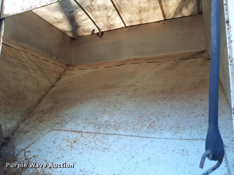 image for item DV9824 1976 Chevrolet C65 grain truck