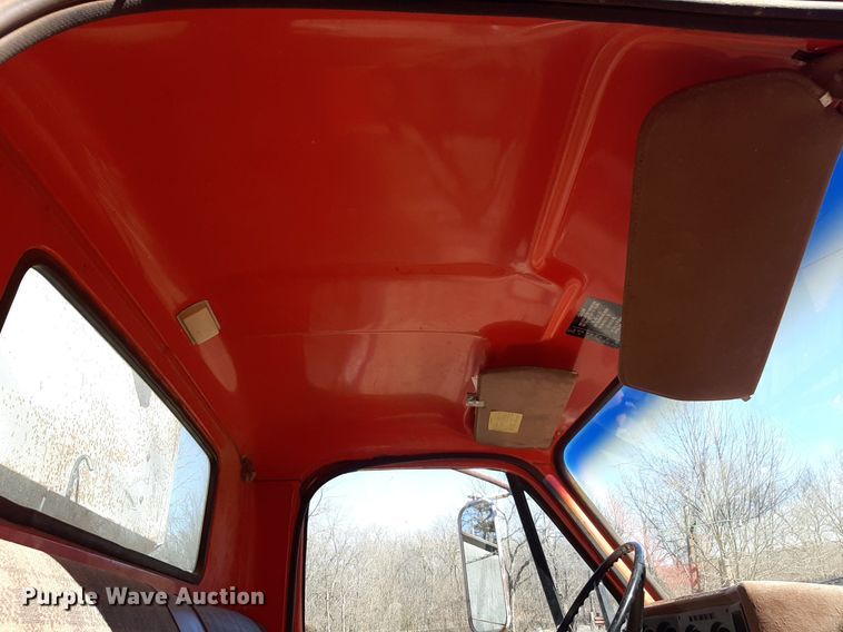 image for item DV9824 1976 Chevrolet C65 grain truck