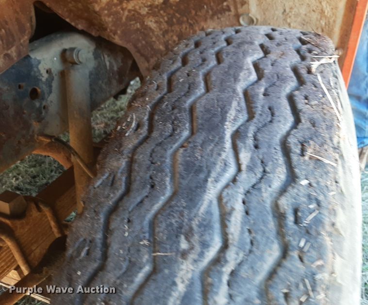 image for item DV9824 1976 Chevrolet C65 grain truck