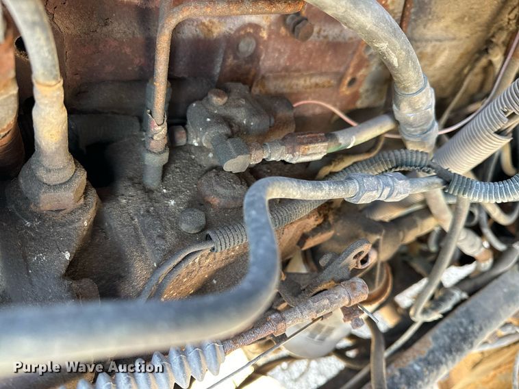 image for item EH6509 1986 International S2500 feed delivery truck