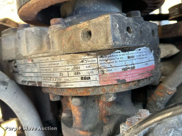 image for item EH6509 1986 International S2500 feed delivery truck