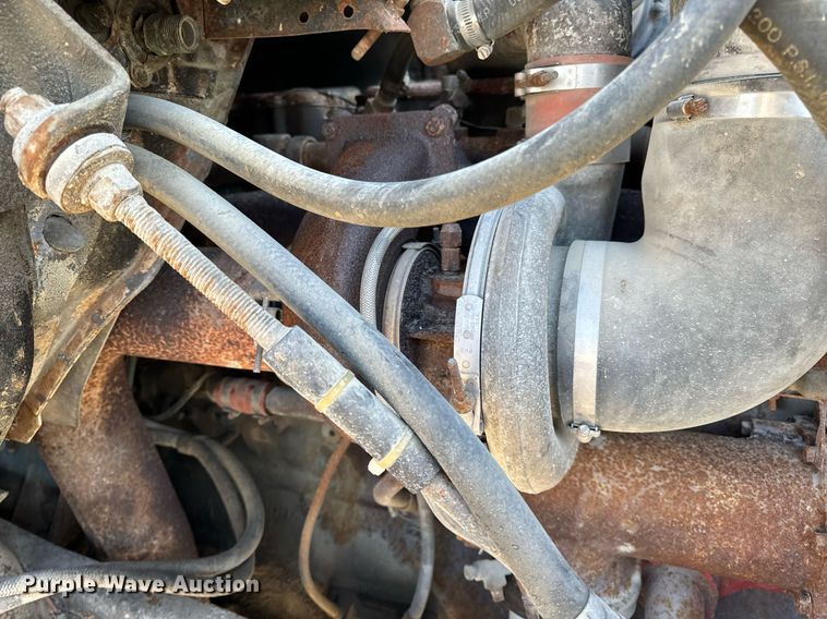 image for item EH6509 1986 International S2500 feed delivery truck