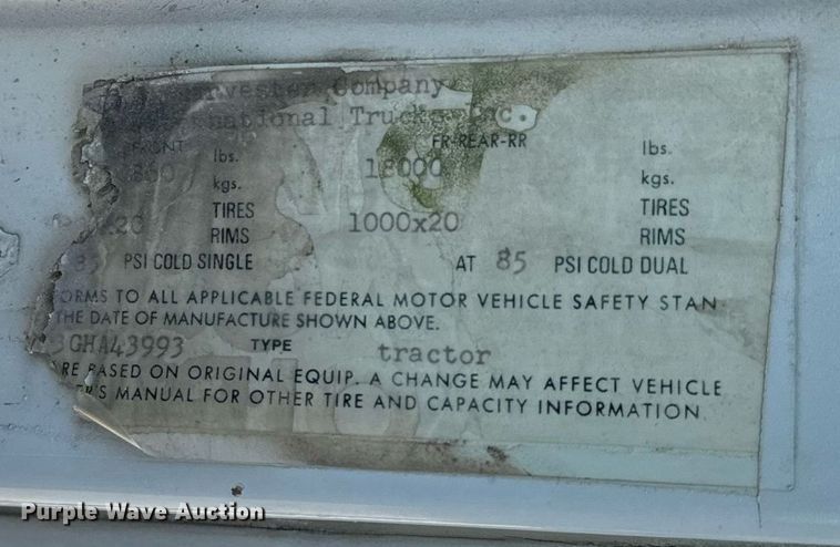 image for item EH6509 1986 International S2500 feed delivery truck