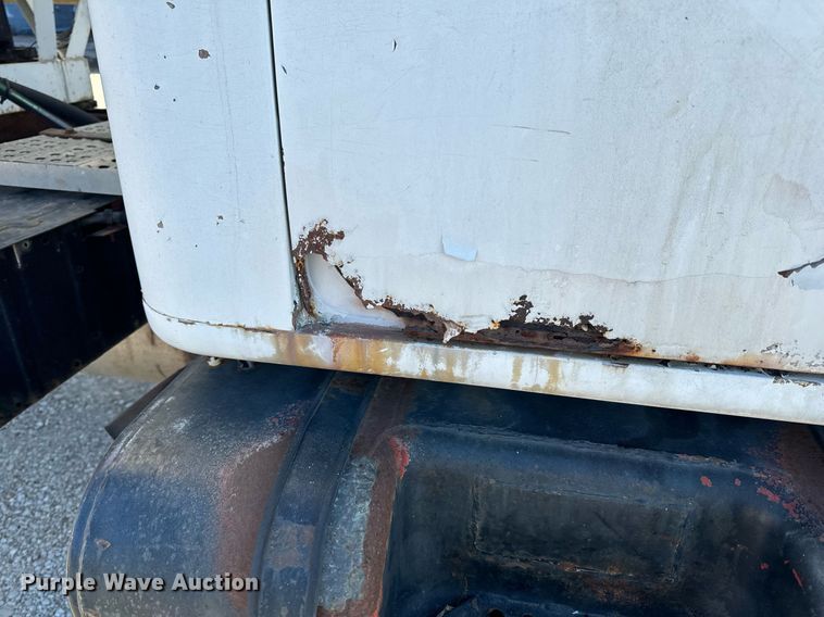 image for item EH6510 1986 International 1954 feed delivery truck