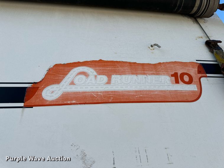 image for item EH6510 1986 International 1954 feed delivery truck