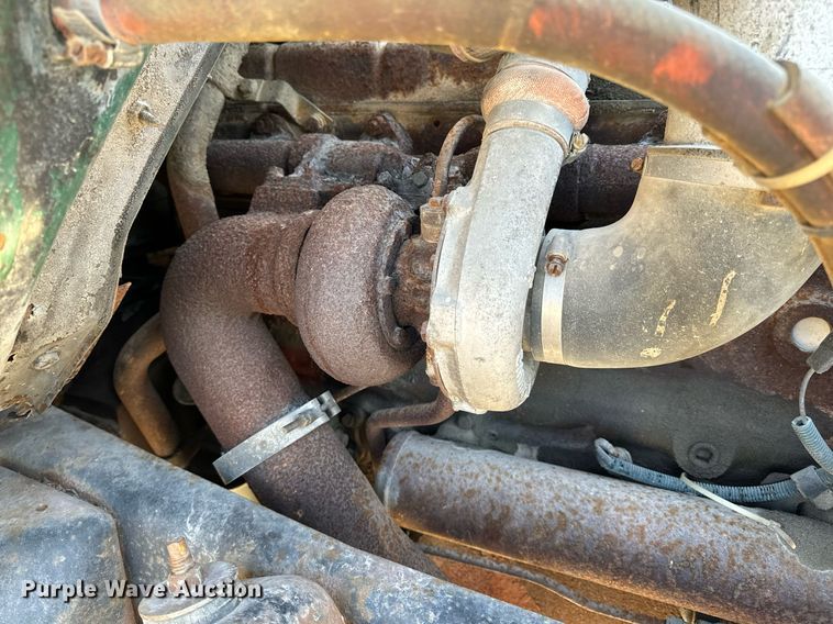 image for item EH6510 1986 International 1954 feed delivery truck