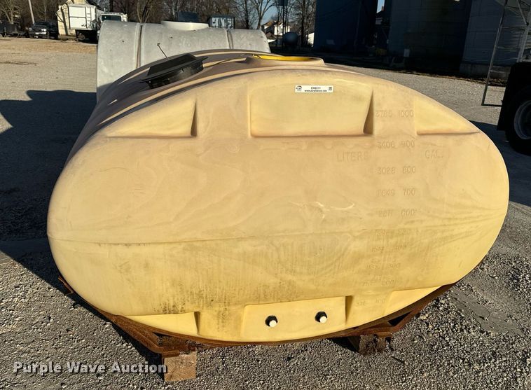 image for item EH6511 (3) poly tanks