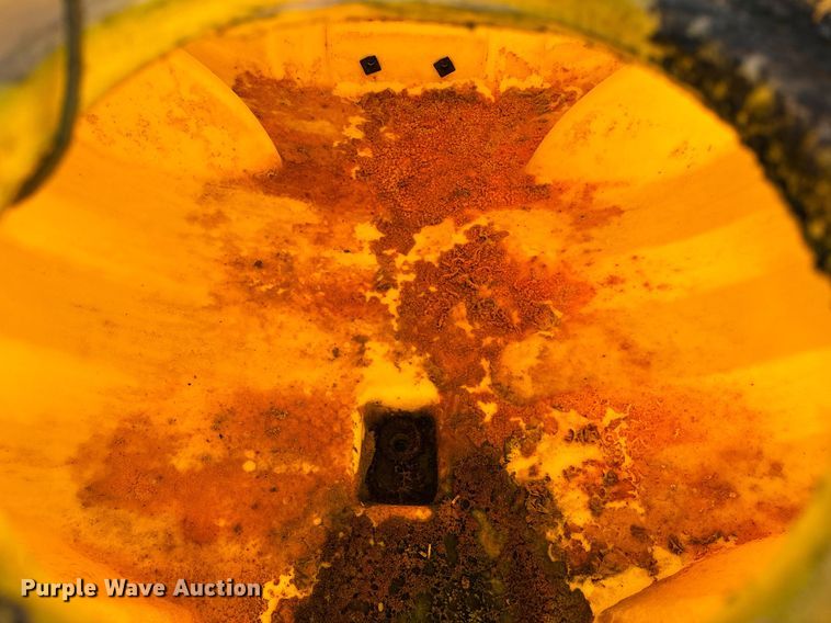 image for item EH6511 (3) poly tanks