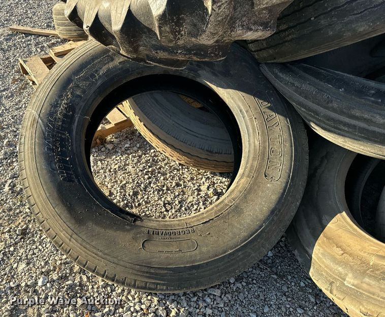 image for item EH6513 Tires