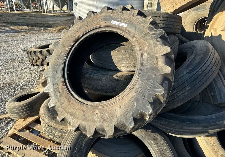 image for item EH6513 Tires