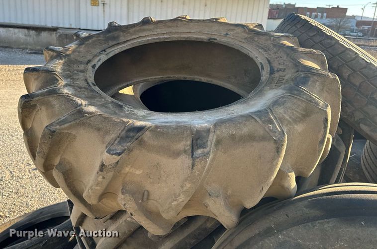 image for item EH6513 Tires