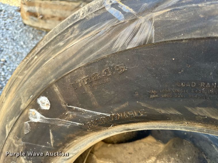 image for item EH6513 Tires