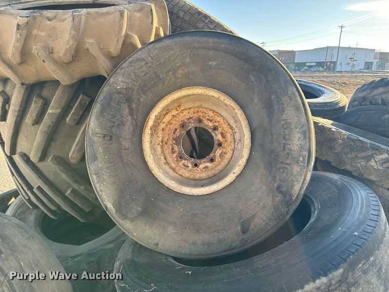 image for item EH6513 Tires