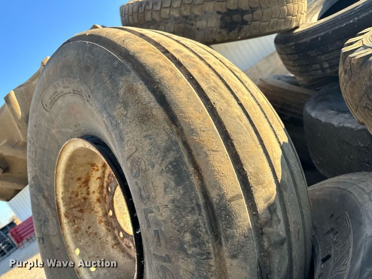 image for item EH6513 Tires