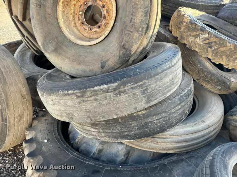 image for item EH6513 Tires