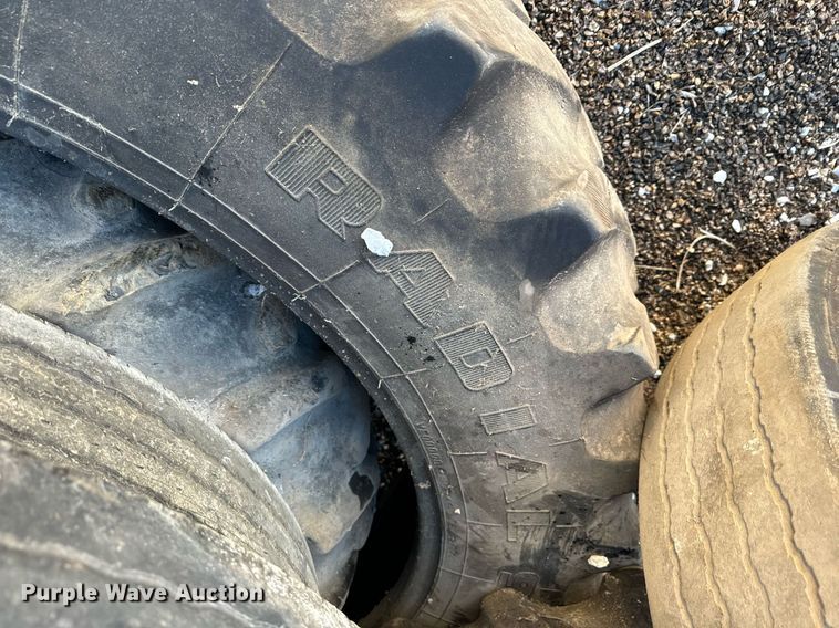 image for item EH6513 Tires
