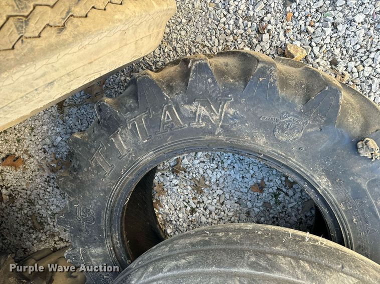 image for item EH6513 Tires