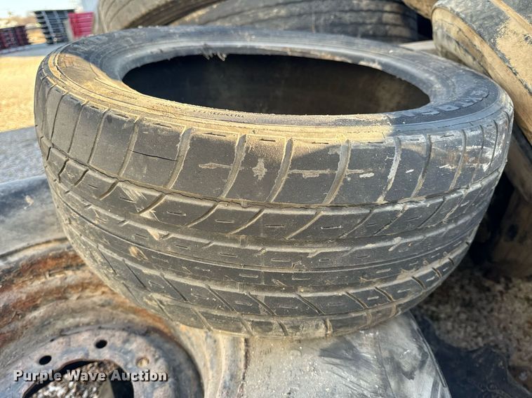 image for item EH6513 Tires