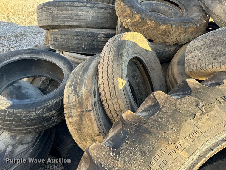 image for item EH6513 Tires