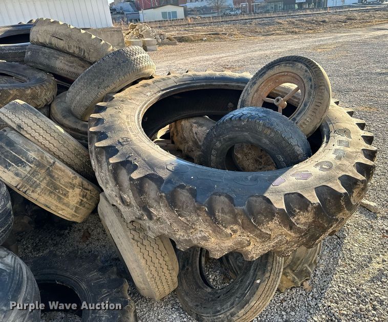 image for item EH6513 Tires