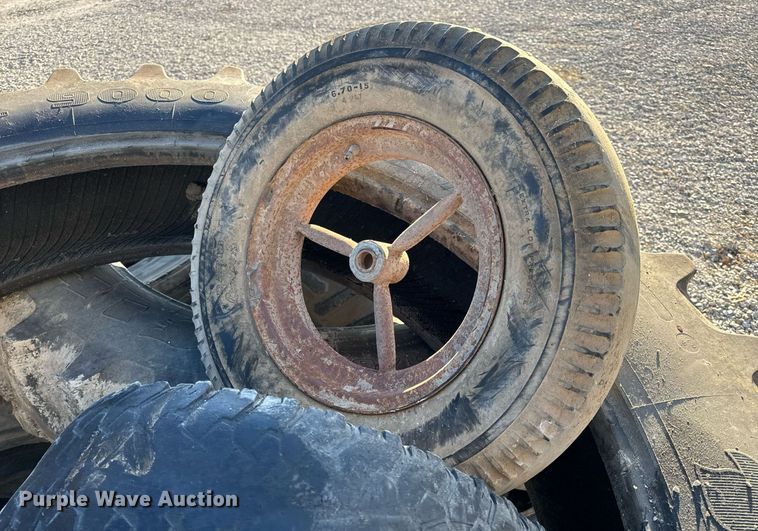 image for item EH6513 Tires