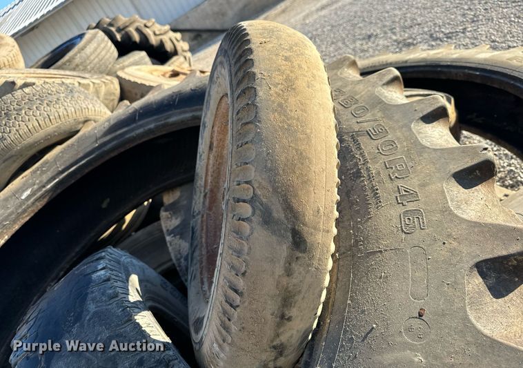 image for item EH6513 Tires