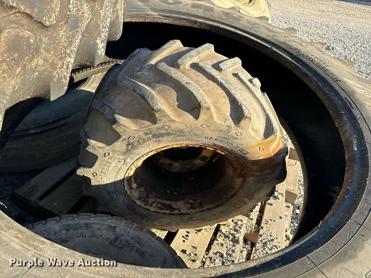 image for item EH6513 Tires