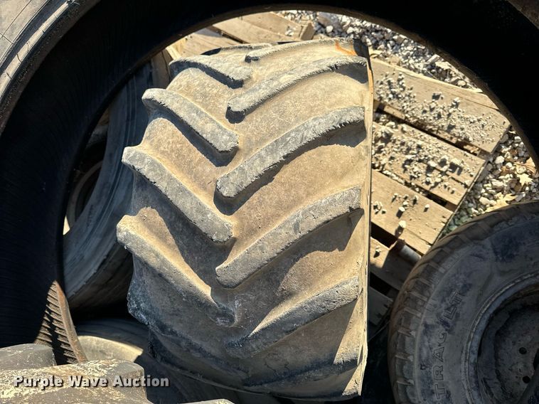 image for item EH6513 Tires