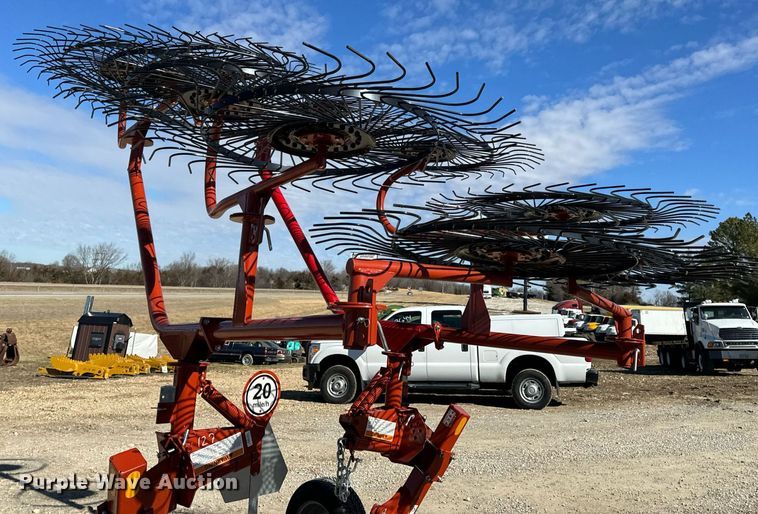 image for item EH6536 Rhino ER10 hay rake