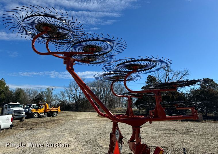 image for item EH6536 Rhino ER10 hay rake