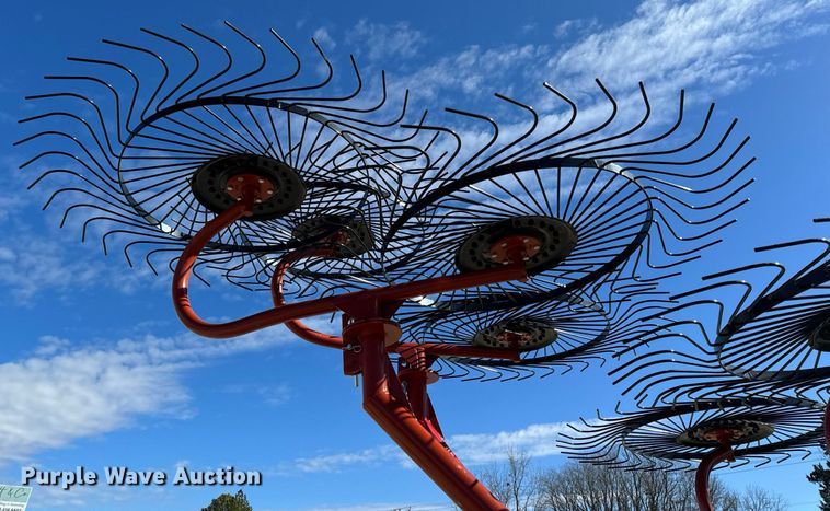 image for item EH6536 Rhino ER10 hay rake