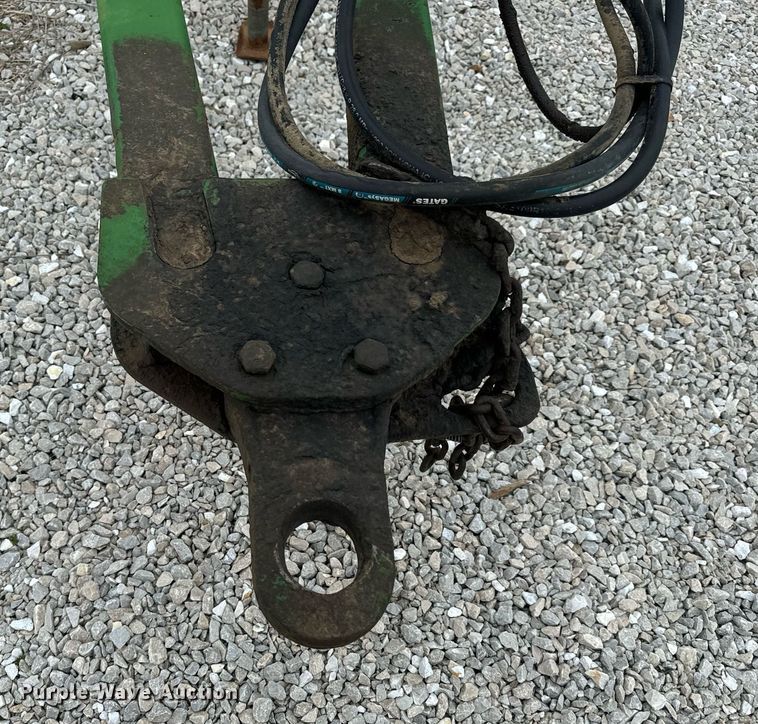 image for item EH6569 John Deere 2200 field cultivator