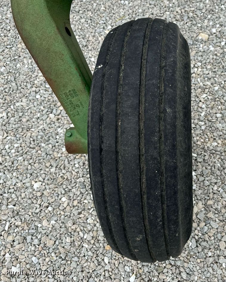 image for item EH6569 John Deere 2200 field cultivator