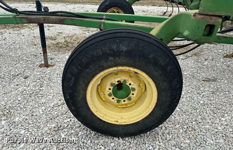 image for item EH6569 John Deere 2200 field cultivator