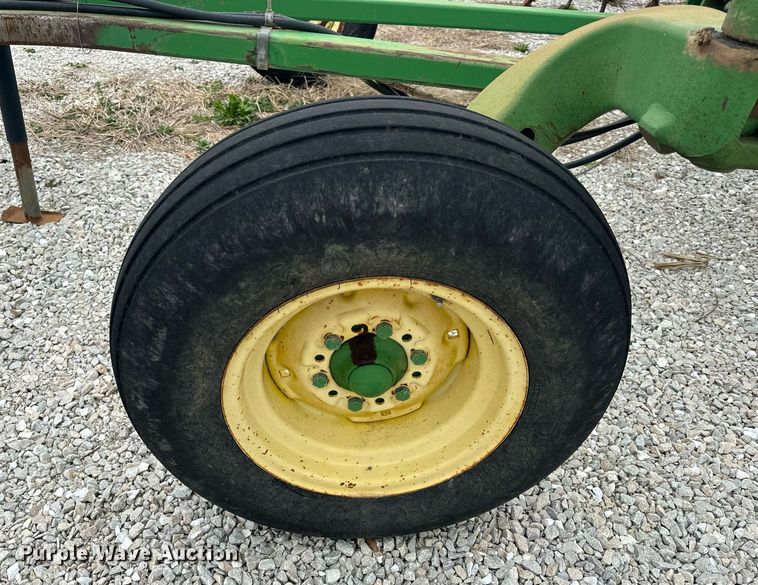 image for item EH6569 John Deere 2200 field cultivator