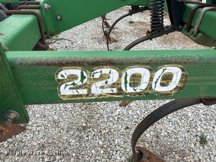 image for item EH6569 John Deere 2200 field cultivator