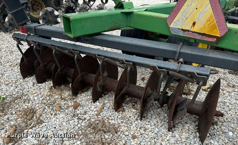 image for item EH6570 John Deere 630 tandem disk