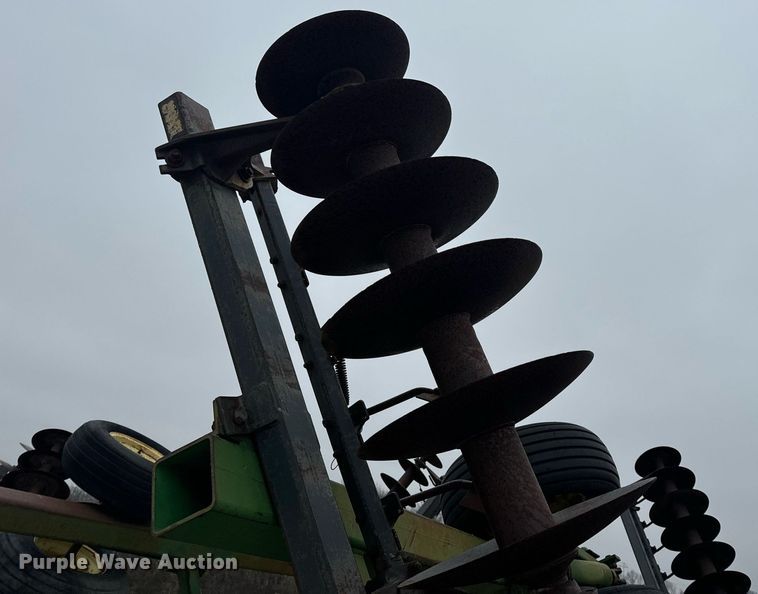 image for item EH6570 John Deere 630 tandem disk